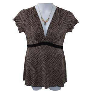 Womens Detail V neck‎  Tan Blouse with Back Sash Tie Size M